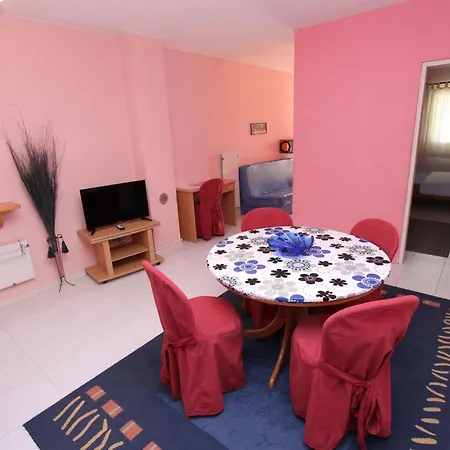Apartament 2 By Interhome *