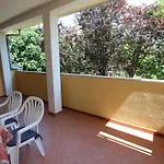 2 By Interhome דירה