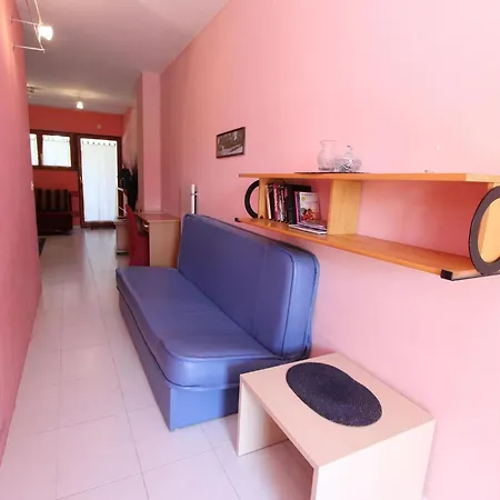 2 By Interhome Lejlighed *