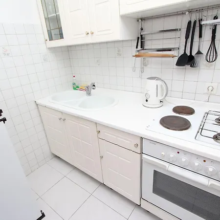 2 By Interhome * Rovinj