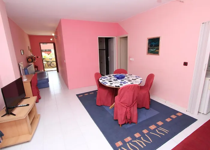 Lejlighed 2 By Interhome Rovinj